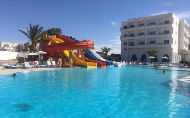 Palmyra Holiday Resort & Spa