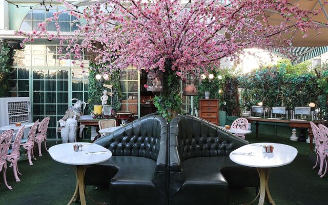 TLV Port Boutique Residence