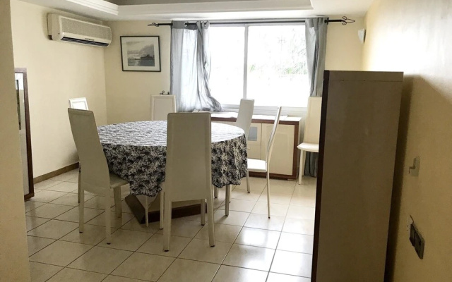 Apartment With 2 Bedrooms in Lome, With Pool Access, Enclosed Garden a — фото 2
