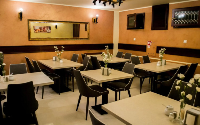 Gotyk Hotel