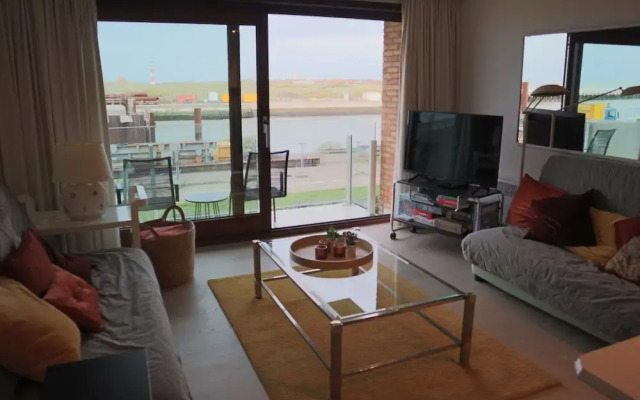 Apartment in Nieuwpoort Near the Beach