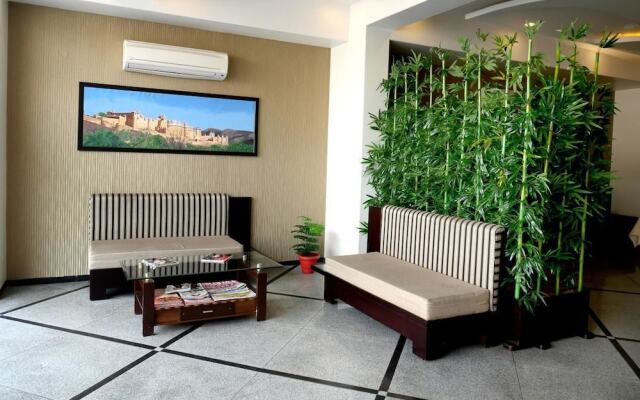 Hotel Harsh Paradise