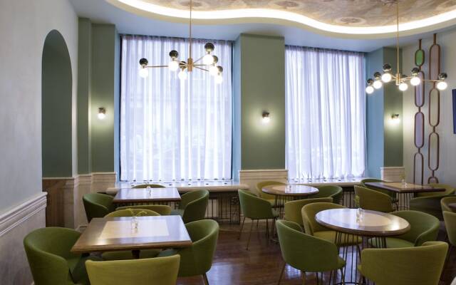 Hotel Venezia by ZEUS International