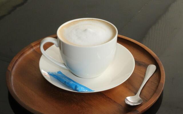 V Check Inn Sukhumvit 22