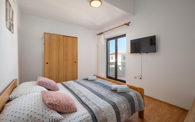 Amazing Home in Punat With Wifi and 3 Bedrooms