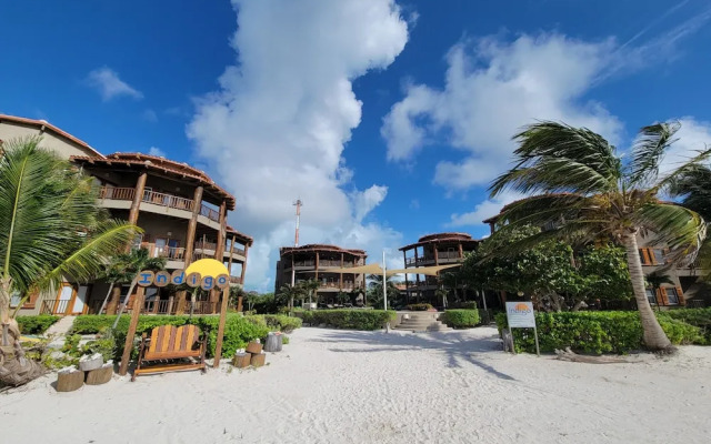 Indigo Belize 1A 3 Bedroom Condo by RedAwning