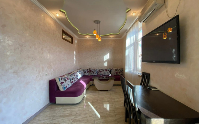 1 bedroom Modern, Sunny apartment in Amiryan street AM104