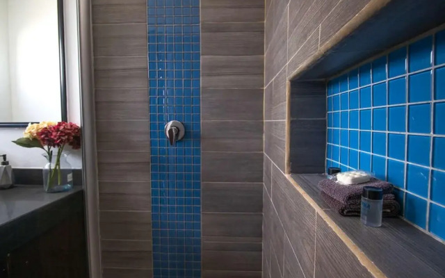 Casa Mar Y Tierra La Veleta 4BR Retreat