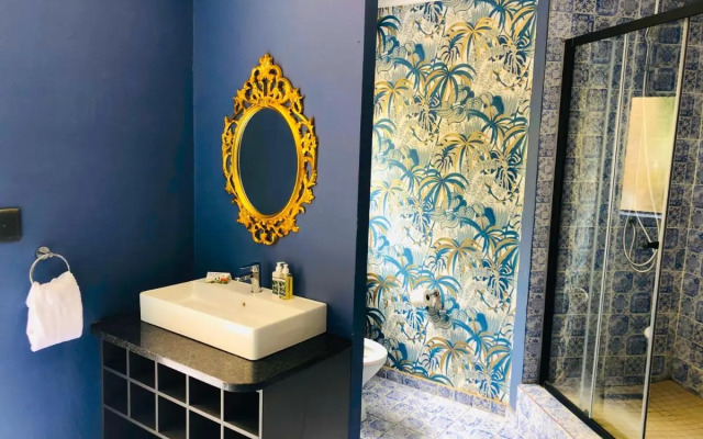 Grafiti Boutique Hotel