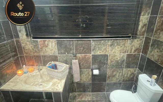Stay at Route 27 - Apartment