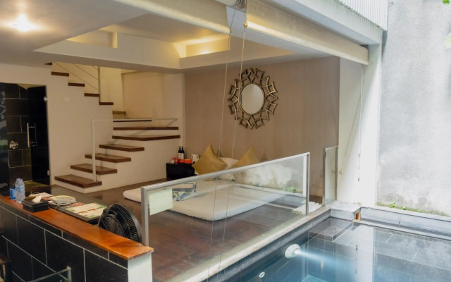 18 Suite Villa Loft by AMITHYA