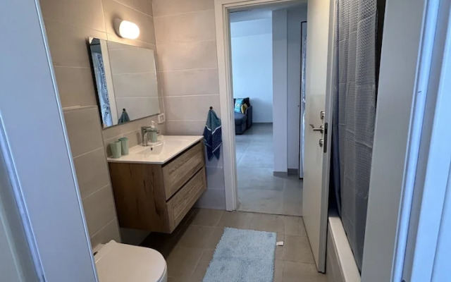 Sea Breeze Netanya Retreat by Sea N Rent