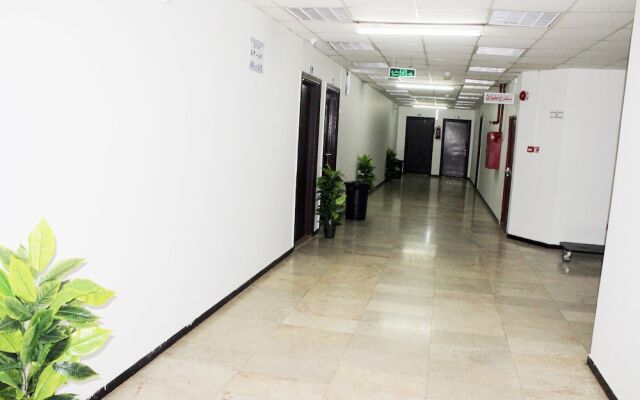 Al Eairy Furnished Apartments Qassim 2