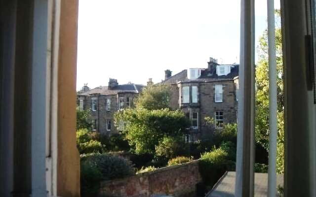 Cherrytree Villa Guest House