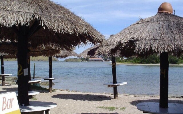 Casa com piscina churrasqueira Cabo Frio