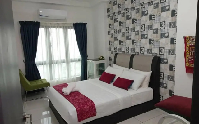 Luxury Homestay at Emira Residence