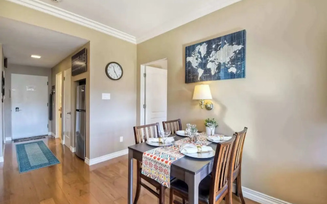 Southern Exposure w/ Private Balcony