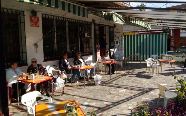 Hostal Escandinavia