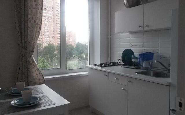 Apartments on Shumilova street 1/23 building 1