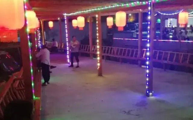 cIoudy     fairy      hotel