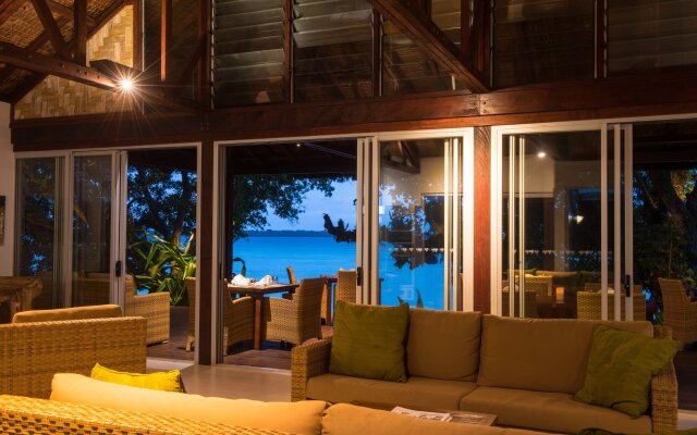Barrier Beach Resort