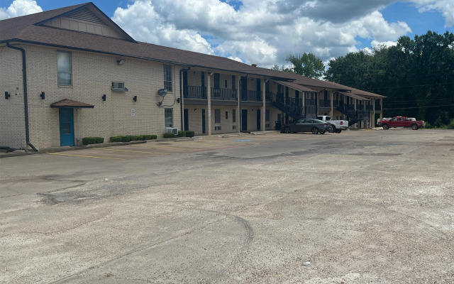 Motel 6 New Boston, TX