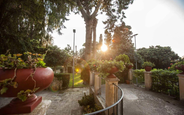 Villa De Pietro