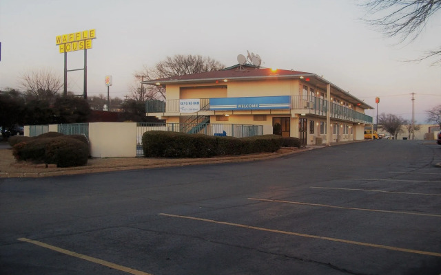 Skyline Inn