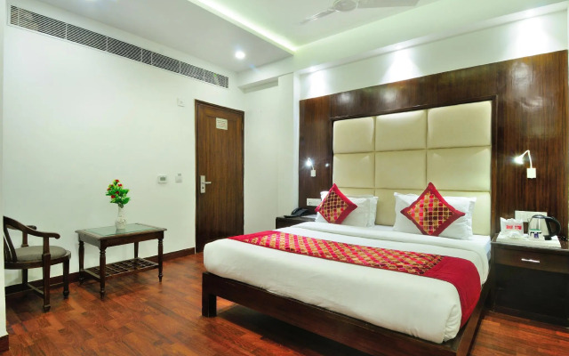 Hotel Yuvraj Deluxe