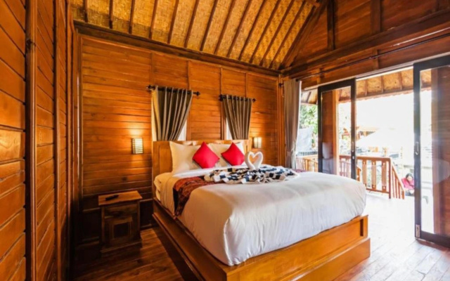 SS Pangket Bungalow – Guest Rooms – Nusa Penida