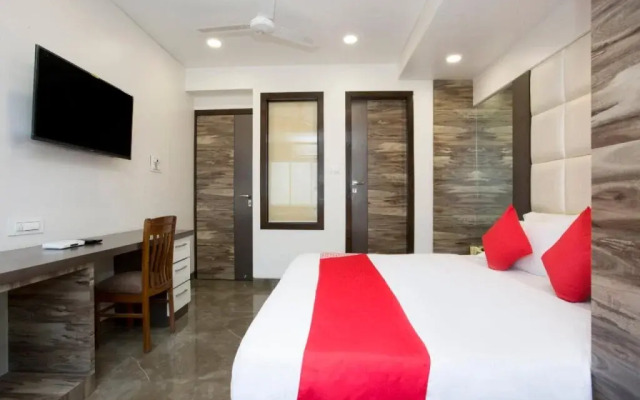 Royal Inn By OYO Rooms