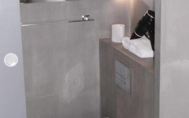 Flat near the slopes Courchevel 1850