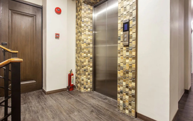 Oyo 241 Airo Hotel