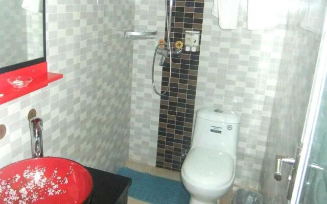 Xianning Quandu 128 Business Hotel
