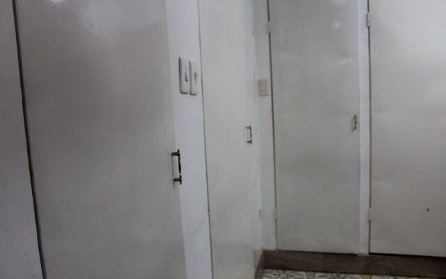 Hostal Betania - Hostel