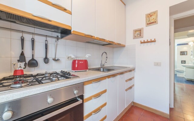 The Quietest Corner of Trastevere, AC & Elevator