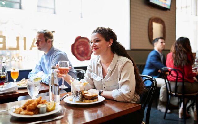 Radisson Hotel New York Wall Street