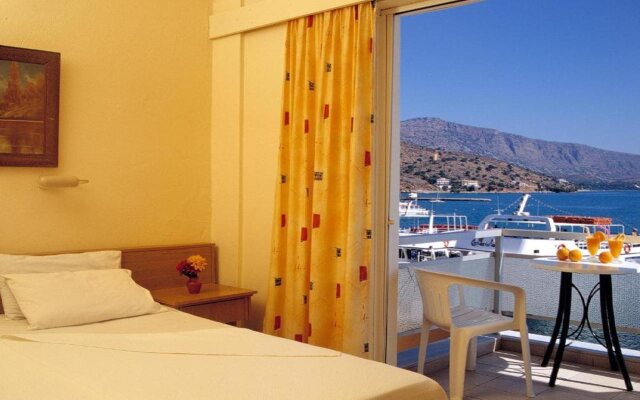 Aristea Hotel