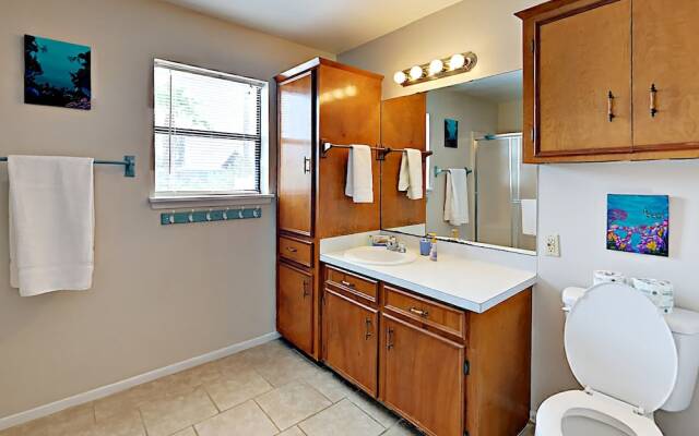 Loki Upper - One Bedroom Bungalow