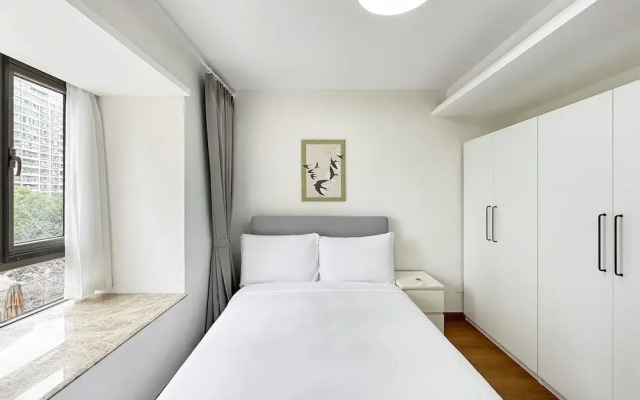 Tyms Entire 3-bedroom Apt By Takashimaya