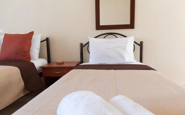Evdokia's Apartments and Rooms