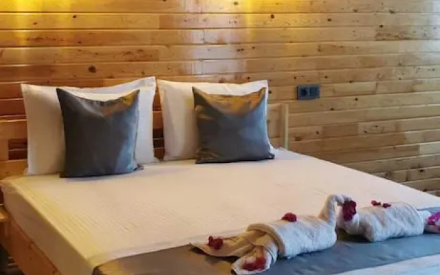 Tas Konak Butik Otel Bungalov