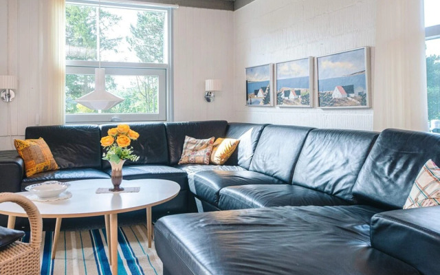 6 Person Holiday Home in Skovgårde Allingåbro