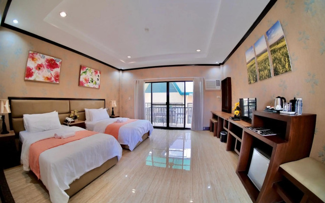 Luisita Central Park Hotel
