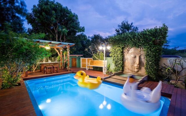 Island Blue Home Pool Villa