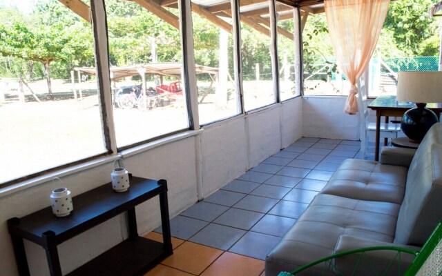 Backpackers Paradise