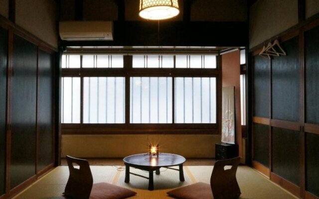Guesthouse Itoya Kyoto