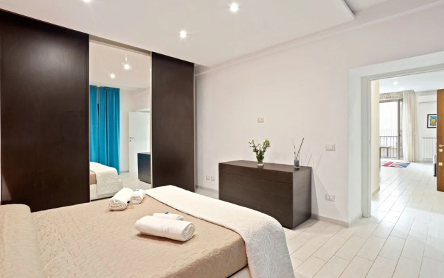 Palermo Piazza Marina Apartment