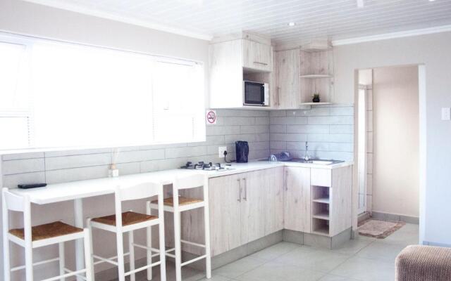 Kelzane Self-Catering