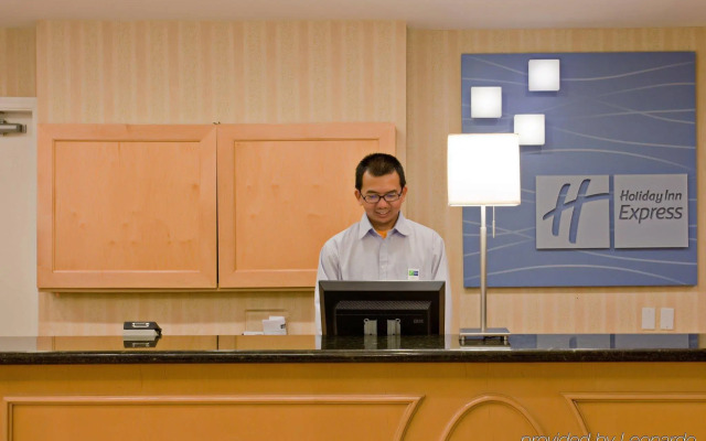 Holiday Inn Express San Bernardino - Colton by IHG